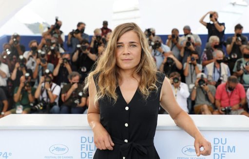 Blanche Gardin sort du silence : l'humoriste s'explique sur son sketch polémique et sa "mise au ban"