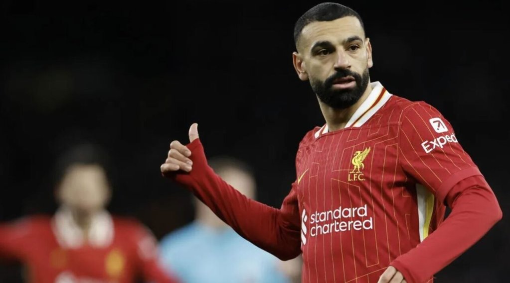 Morte do “Pelé palestiniano” gera críticas de Mohamed Salah à UEFA