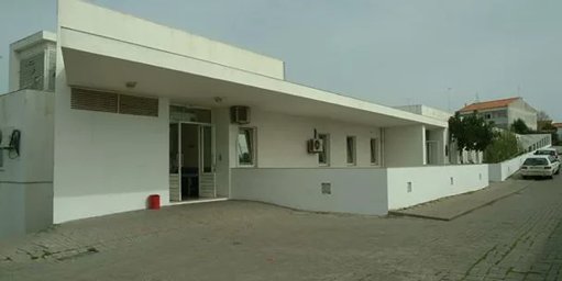 Moura Inicia Requalificação do Centro de Saúde com Apoio Municipal à População