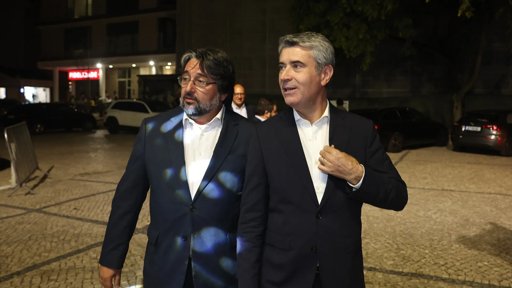 Habitação Emerge como Prioridade Central para Novos Autarcas em Todo o País