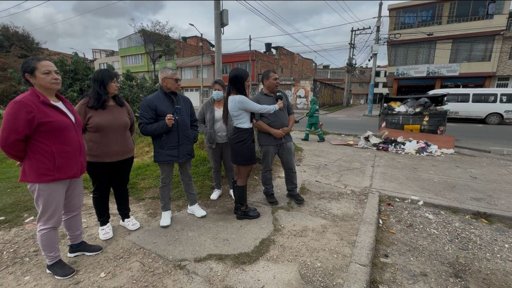 Misa interrumpida por riña con cuchillos: Sacerdote se convierte en escudo humano en Bogotá