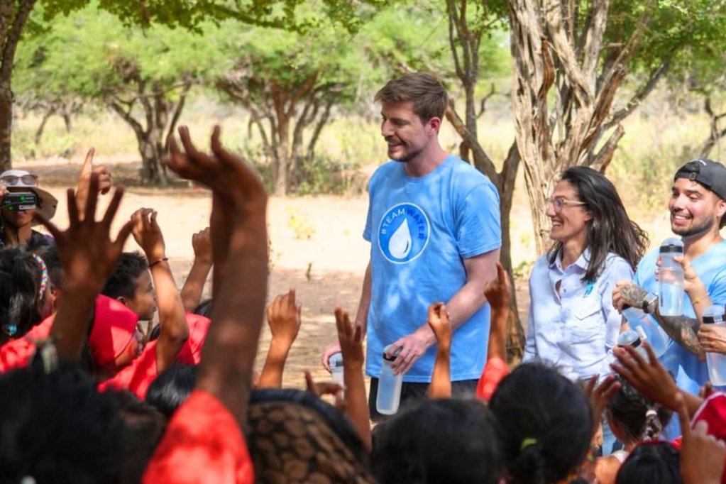Iniciativa del youtuber MrBeast lleva agua potable a comunidad Wayuu en La Guajira