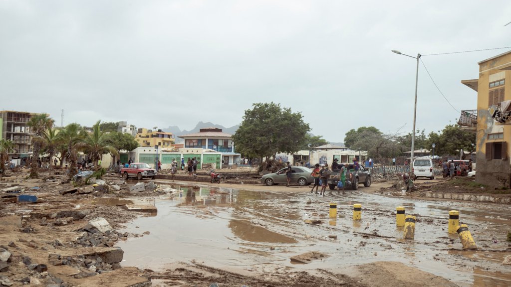 Tempestade devastadora em Cabo Verde motiva resposta nacional e internacional