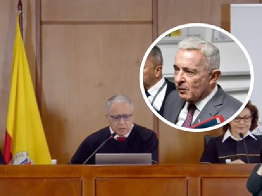 CNE abre indagación preliminar sobre la candidatura de Álvaro Uribe al Senado