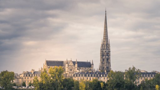 Vague de froid sur Bordeaux : des températures hivernales et du brouillard marquent la fin novembre