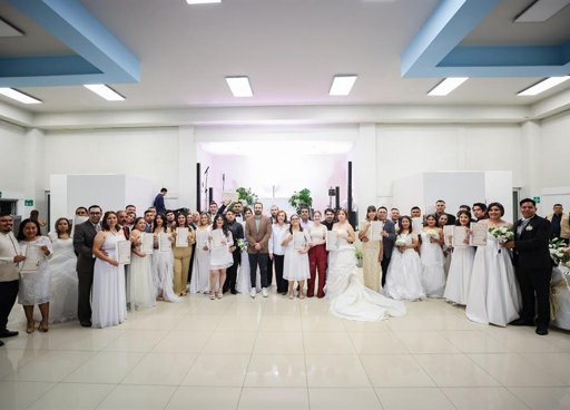 Veinte Parejas Formalizan su Unión en Matrimonio Colectivo en San Pedro Garza García