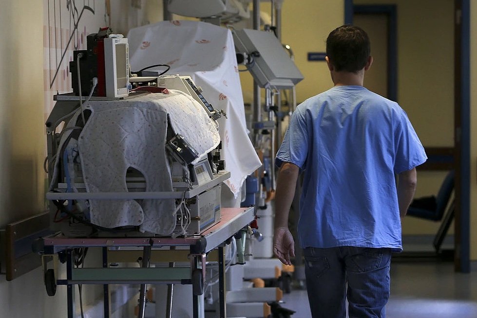 Greve de profissionais de saúde paralisa serviços no Algarve