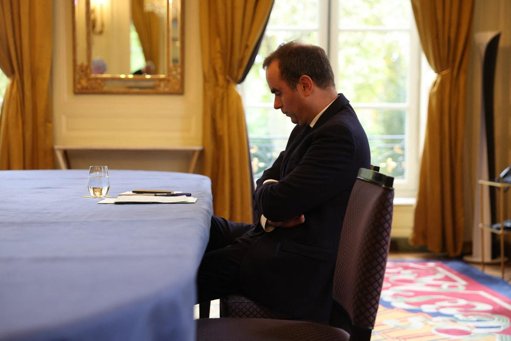 Les ministres éphémères et la polémique sur leurs indemnités