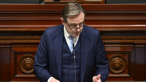 UE Avança com Plano para Usar Lucros de Ativos Russos Congelados em Apoio à Ucrânia