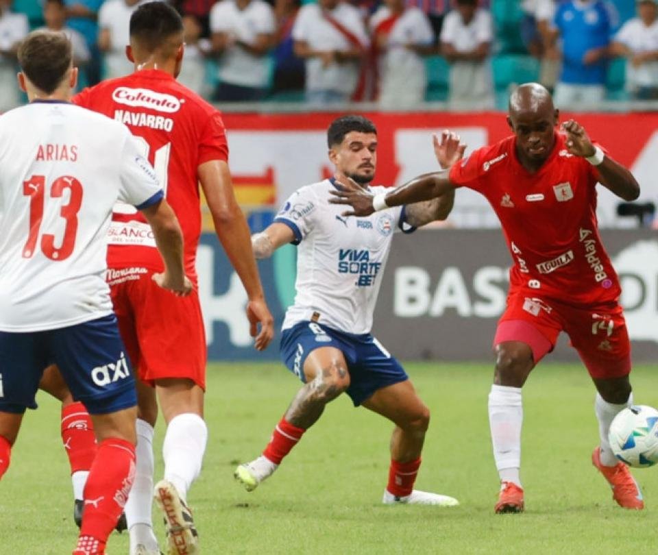 América de Cali sufre bajas defensivas para duelo clave en Copa Sudamericana