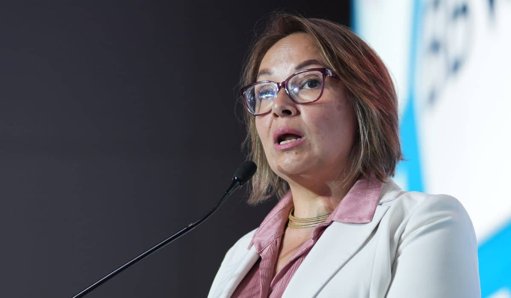 Exdirectora de la URF revela presiones del Gobierno para repatriar ahorros pensionales