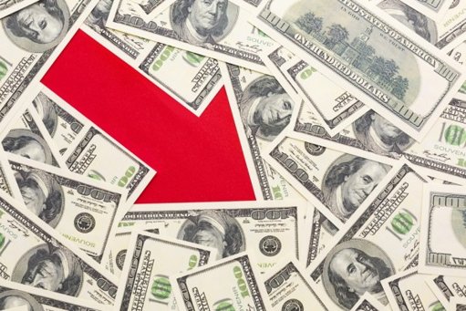 Mercados financieros reaccionan con volatilidad ante políticas arancelarias y decisiones de la Fed