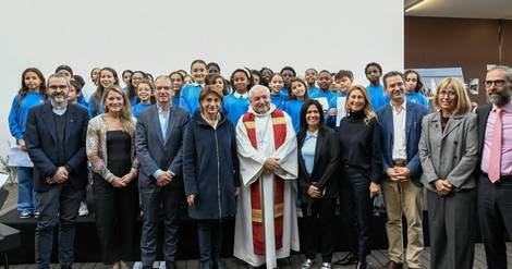 Inauguration du collège jésuite Loyola dans les quartiers Nord