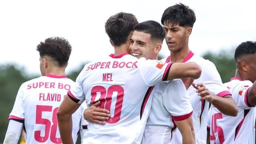 Sporting B Goleia Lusitânia de Lourosa e Consolida Liderança na Liga II