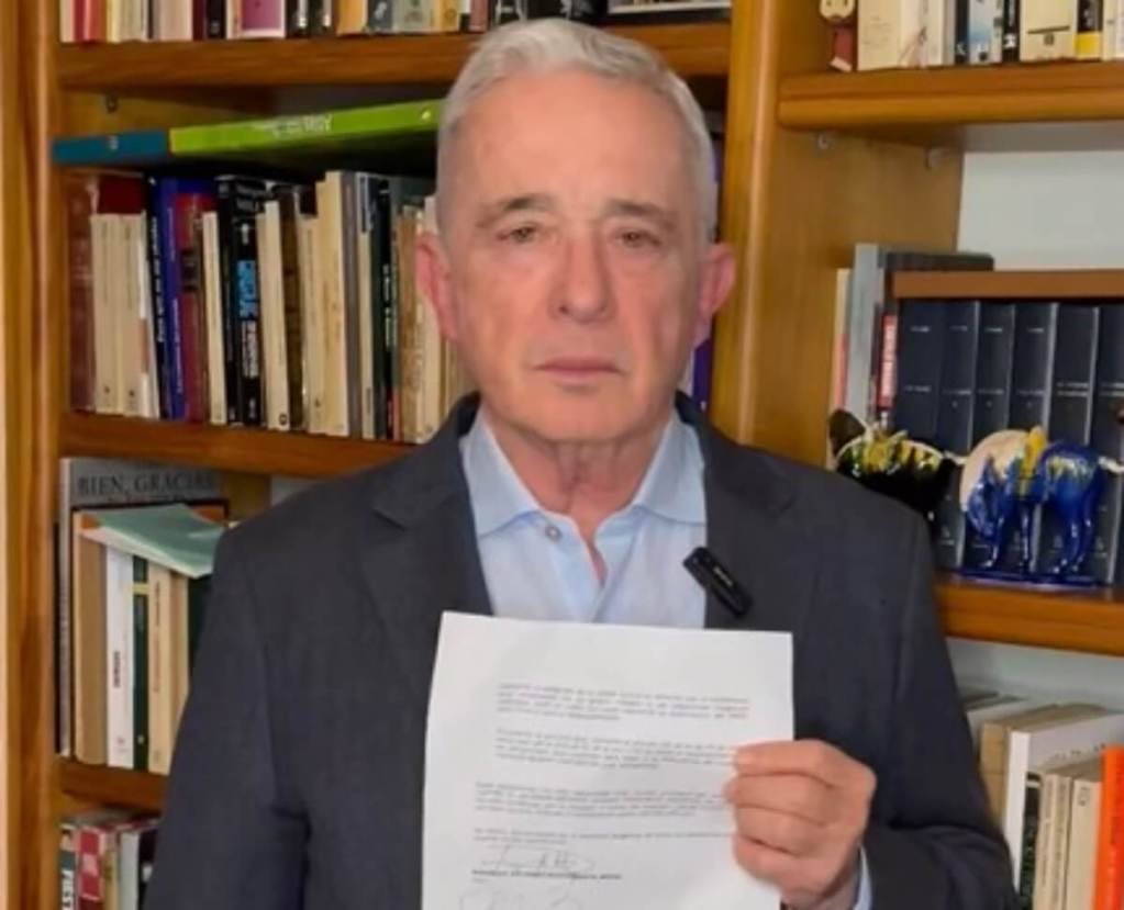 Uribe enmarca su condena como una batalla política de cara a las elecciones de 2026