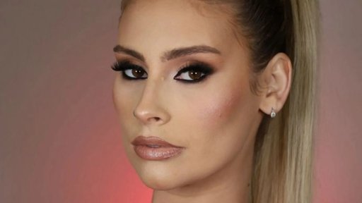 Bernardina Brito Responde a Críticas sobre Viajar sem o Marido