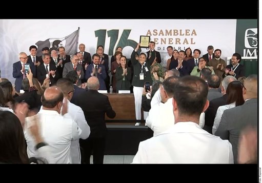 IMSS anuncia plan de expansión hospitalaria y sistema de salud universal