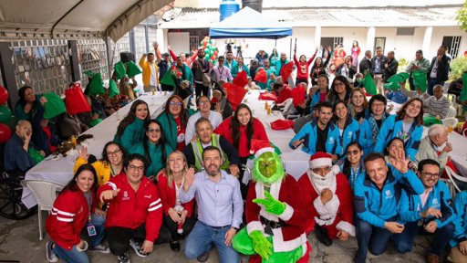 Bogotá lanza programa pionero para atender a adultos mayores en abandono social hospitalario