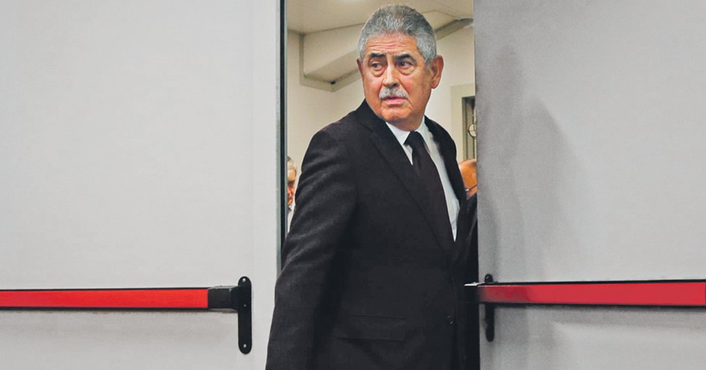 Luís Filipe Vieira regressa e agita eleições no Benfica com ataque a Rui Costa
