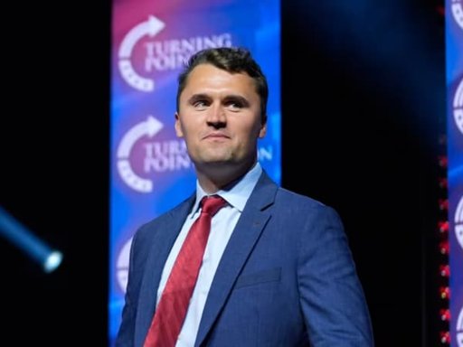 Asesinato del activista Charlie Kirk agudiza la polarización política en EE.

UU.