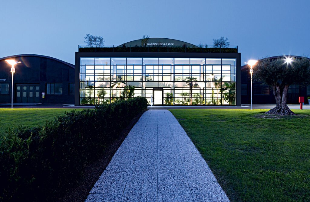 Roca Group Adquire Participação Maioritária na Italiana Antonio Lupi Design