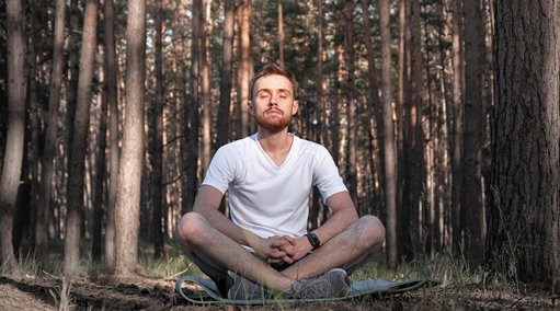 La « détox de dopamine », une tendance bien-être pour reprendre le contrôle de son attention