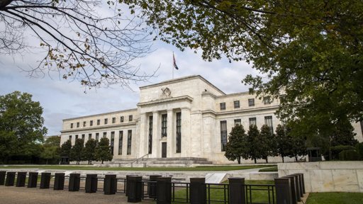 Reserva Federal dos EUA corta juros em 25 pontos-base perante abrandamento laboral