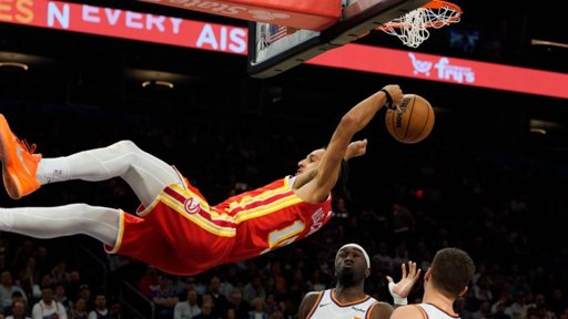 Grosse frayeur pour Zaccharie Risacher, victime d'une lourde chute avec les Atlanta Hawks