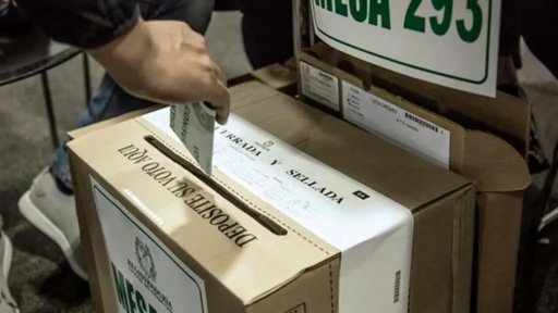 Partidos tradicionales se retiran de consultas y reconfiguran el panorama para las elecciones de 2026