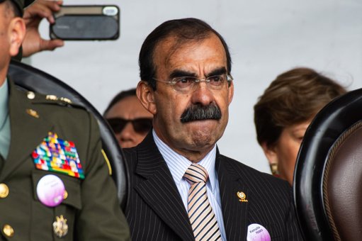 Condenan y capturan al exdirector de la Policía, general (r) Rodolfo Palomino, por tráfico de influencias