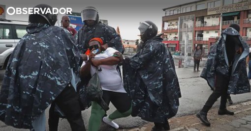 Tensões na Costa do Marfim: Oposição Excluída das Presidenciais Convoca Protestos
