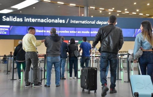 Tráfico Aéreo en Colombia Crece 1,7 % y Supera los 42 Millones de Pasajeros a Septiembre