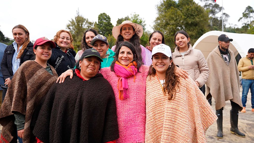 Gobierno logra acuerdos y levanta paro minero y campesino en Boyacá