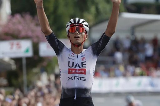 Isaac del Toro sella una semana histórica con su cuarta victoria en Italia