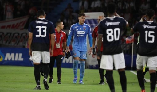 Alarma en el DIM: Lesión del arquero Washington Aguerre en el inicio de los cuadrangulares