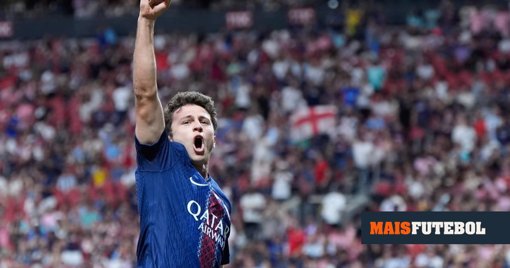 João Neves sofre lesão muscular e desfalca PSG no 'Le Classique' frente ao Marselha
