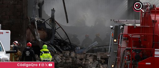 Mueren diez personas en desplome de jet privado cerca del aeropuerto de Toluca