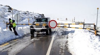 Neve na Serra da Estrela Obriga a Encerramento de Estradas