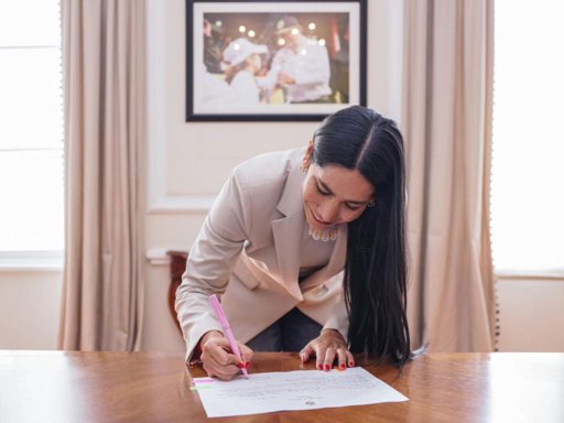 Inestabilidad en el gabinete: nombramientos en MinIgualdad y MinTIC generan crisis por Ley de Cuotas