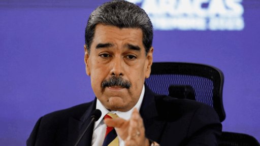Maduro califica el despliegue de EE.

UU. como la “mayor amenaza en 100 años” y advierte con una “lucha armada”