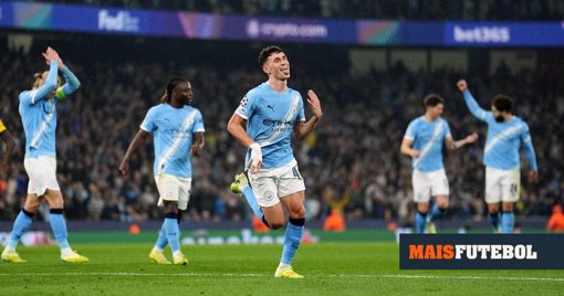 Carlos Forbs brilha com dois golos e uma assistência frente ao Barcelona