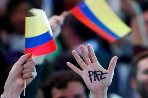 La 'Paz Total' en crisis por divisiones y estancamiento en diálogos clave