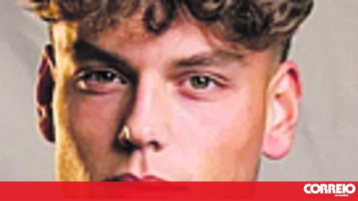 Jovem de 18 anos morre em despiste de motociclo em Porto de Mós