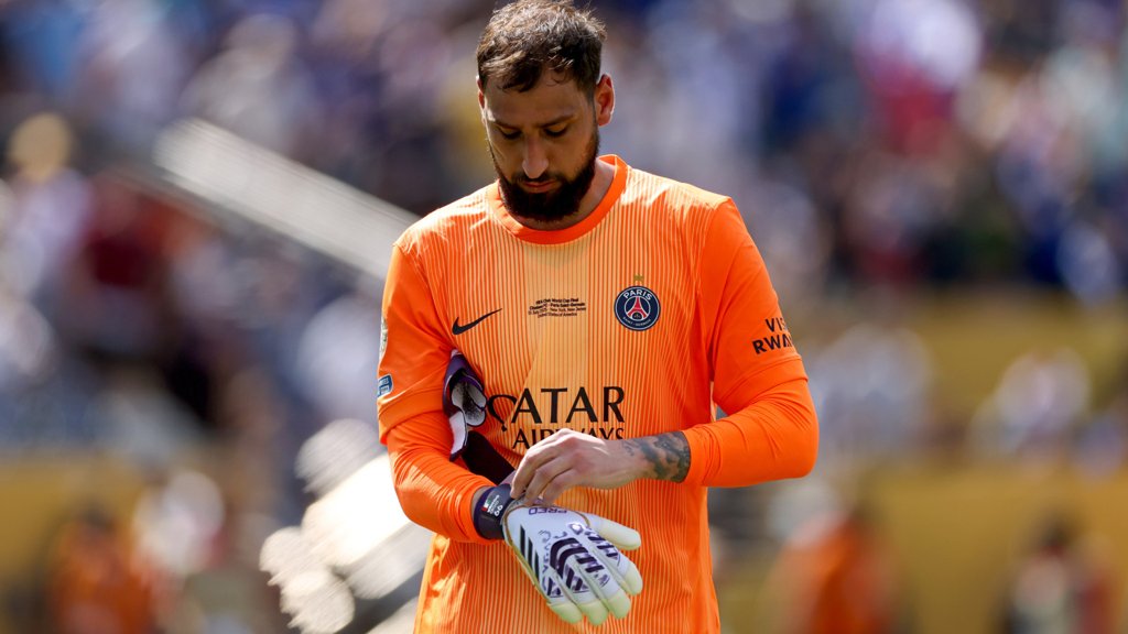 Saída de Donnarumma do PSG gera polémica antes da Supertaça