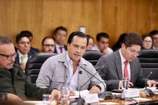 Oposición acusa persecución política contra "Alito" Moreno tras expropiación en Campeche