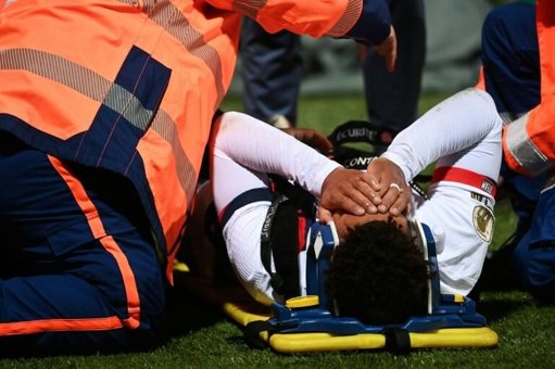Soirée noire pour le PSG : un nul à Lorient et la blessure de Désiré Doué