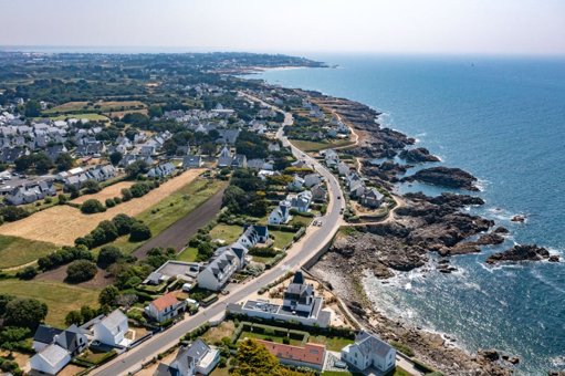 L'artificialisation des sols en Pays de la Loire : un enjeu critique pointé par la Chambre régionale des comptes