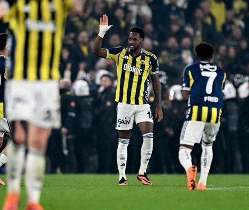 La temporada 2025 de Jhon Jader Durán marcada por las lesiones en Fenerbahce