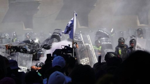 Violencia y detenciones marcan la marcha de la 'Generación Z' en CDMX