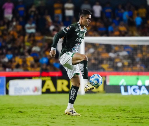 Críticas en México por su rendimiento en el Club León